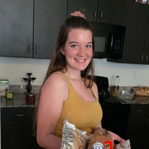 Meet your Posher, Isabel